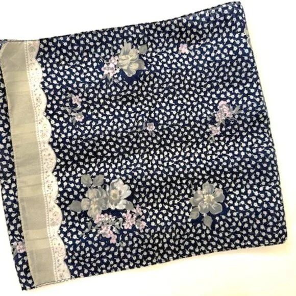 Beautiful Patterned Silk Scarf - Picture 4 of 6